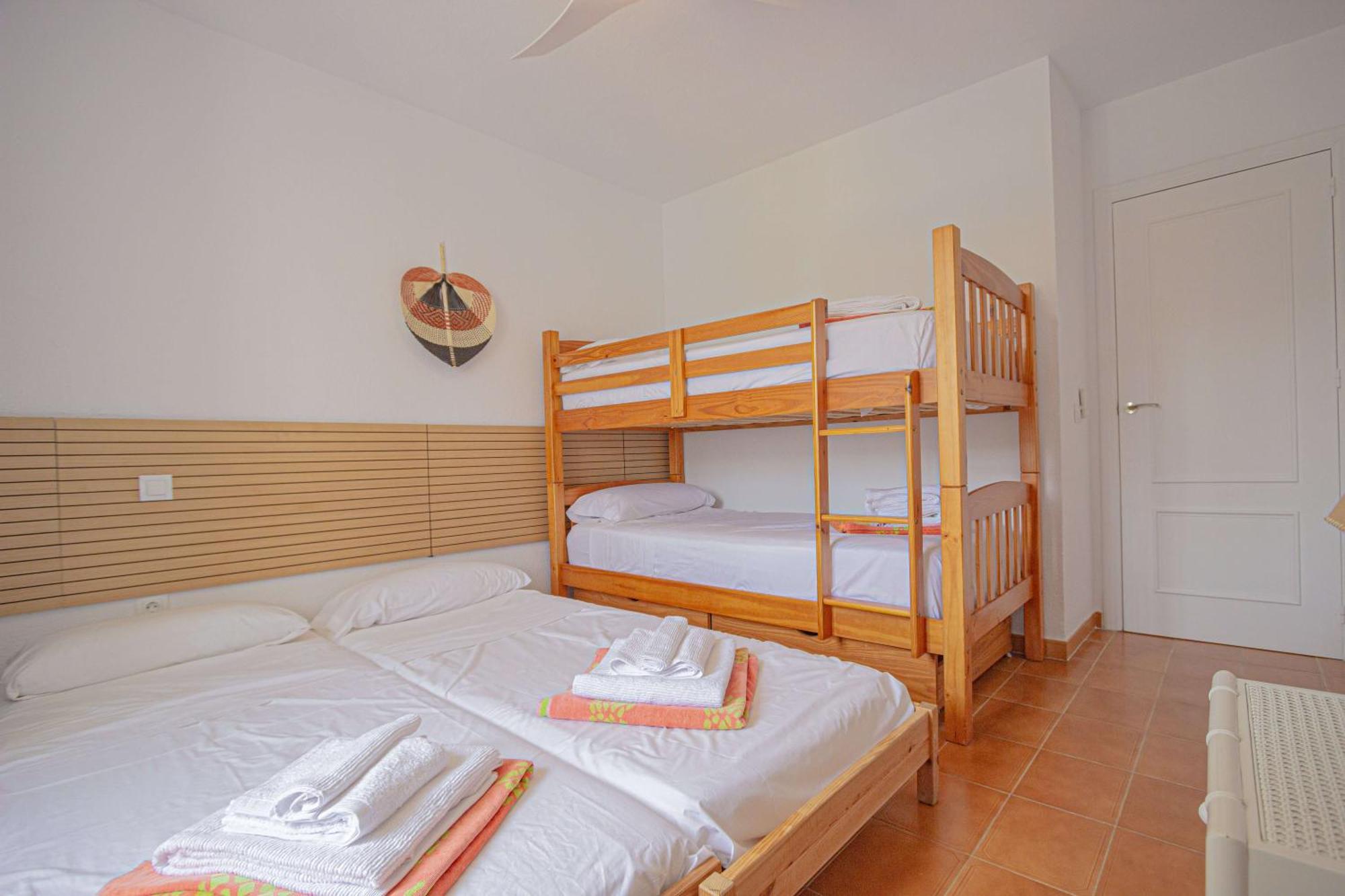 Marina De Casares Beach House San Luis de Sabinillas Eksteriør billede