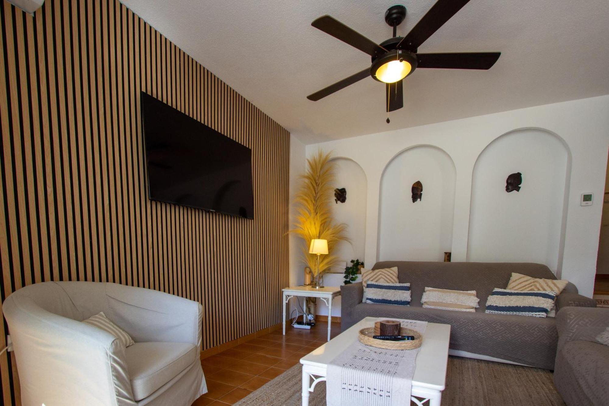 Marina De Casares Beach House San Luis de Sabinillas Eksteriør billede